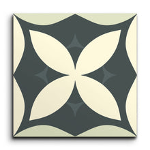 Floralis Geometrica Enchantium (Sample.250522.jcmpp)